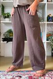 Lagen Relaxed Barrel Pant Chocolate